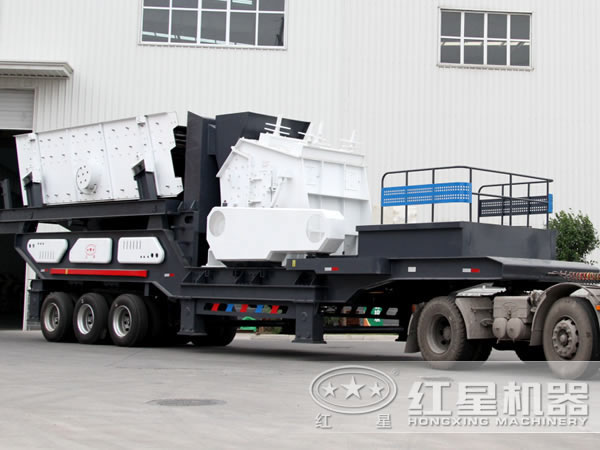 拖拉機(jī)就能拉走的小型流動磕石機(jī)：配反擊破
